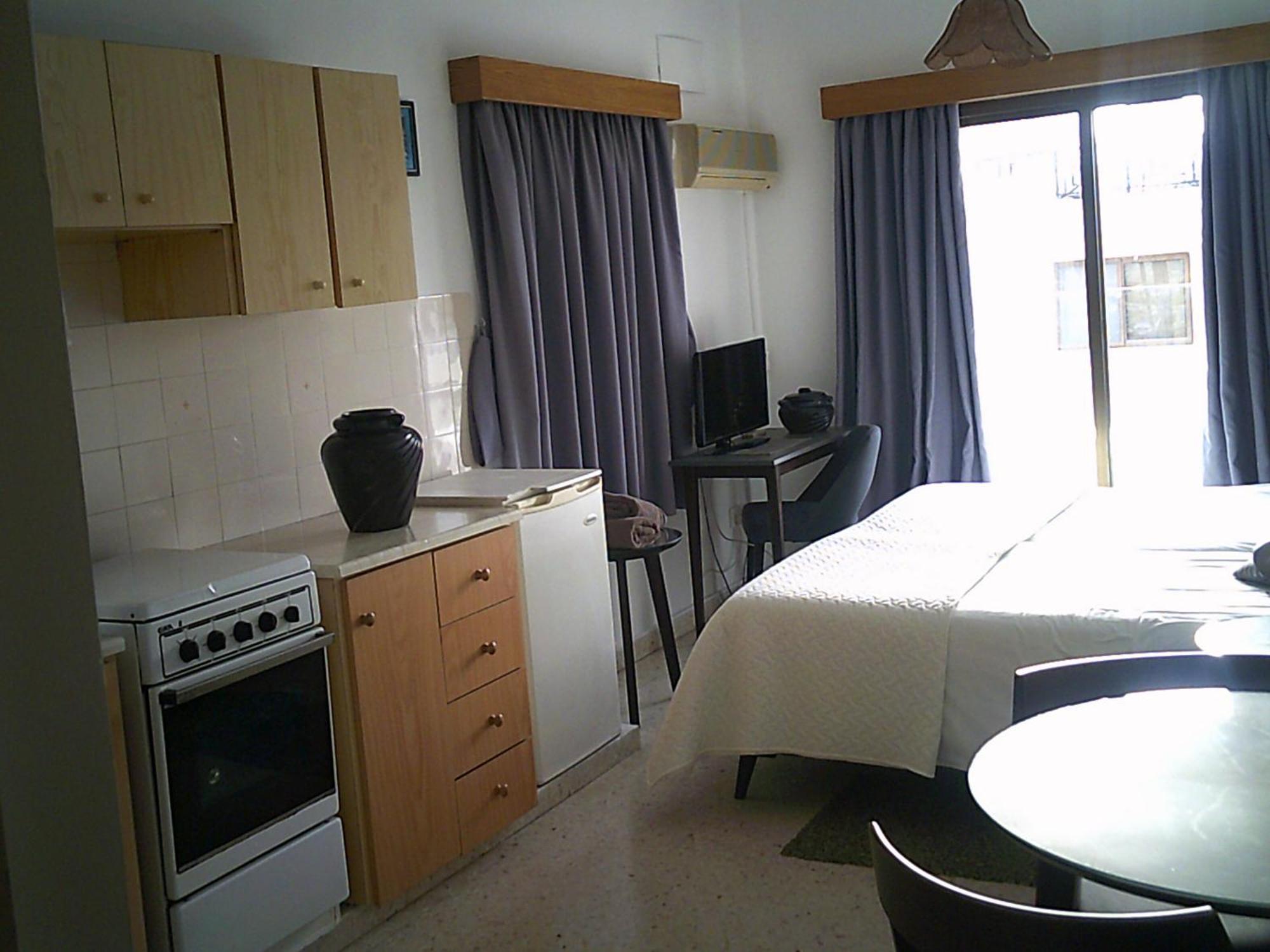 Panklitos Tourist Apartments Paphos Luaran gambar